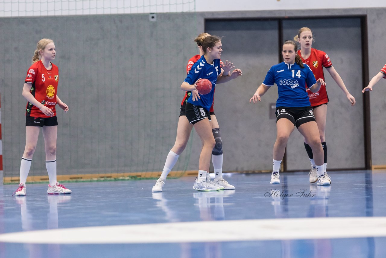 Bild 172 - wBJ TSV Ellerbek - TSV Uetersen : Ergebnis: 15:10